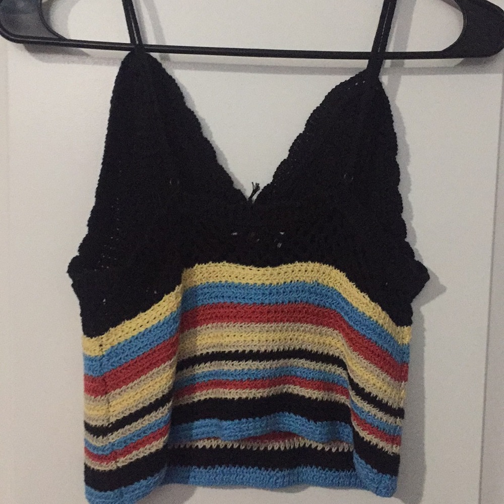 Crop top - Picture 2 of 4
